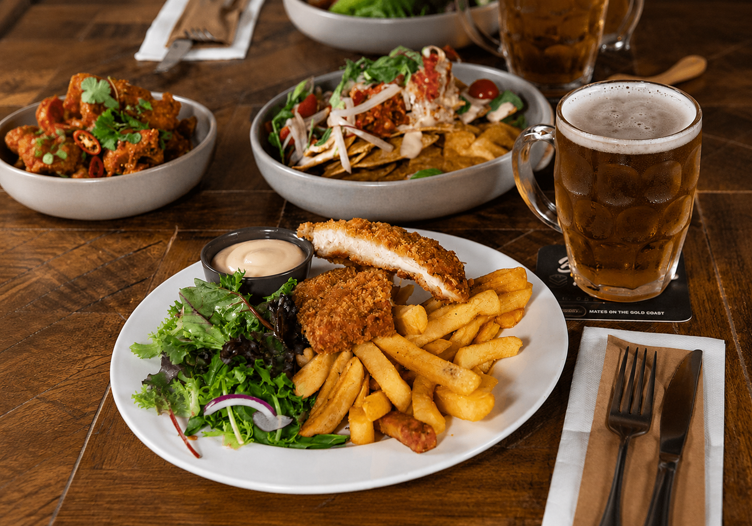embassy-hotel-brisbane-cbd-pub-meal-and-beer.png